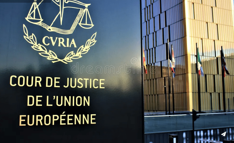 Europe – Ireland – In a judgment of 15 January 2025 (Case C-129/24), the Court of Justice of the European Union held that, although Article 2 of Directive 2003/4/EC on public access to environmental information does not require applicants for access to information to identify themselves, it nevertheless does not preclude national legislation from imposing such an obligation of identification, provided that the principles of equivalence and effectiveness are respected, that is, that the rules are not less favourable than those applicable under national law and do not render the exercise of the right of access impossible or excessively difficult